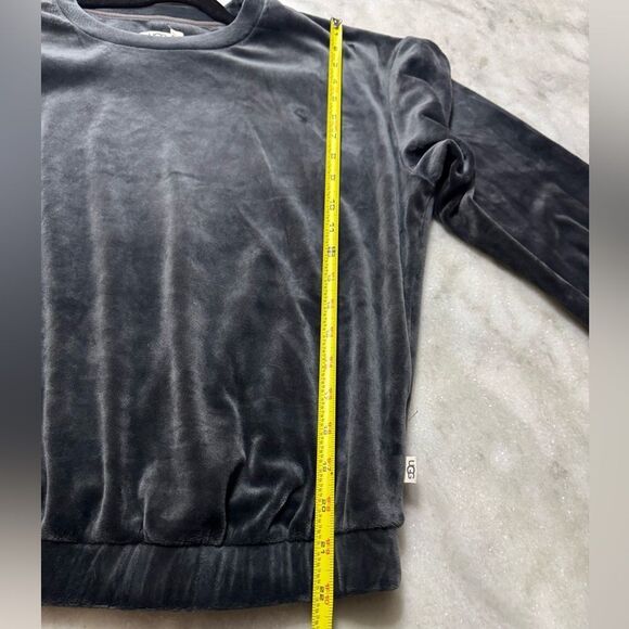 UGG Shanara Velvet Fleece Sweatshirt. Size Small - Picture 10 of 14
